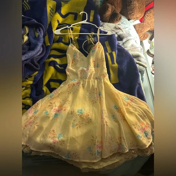 Aubree Floral Chiffon Fit and Flare Dress in Yellow - Picture 3 of 5